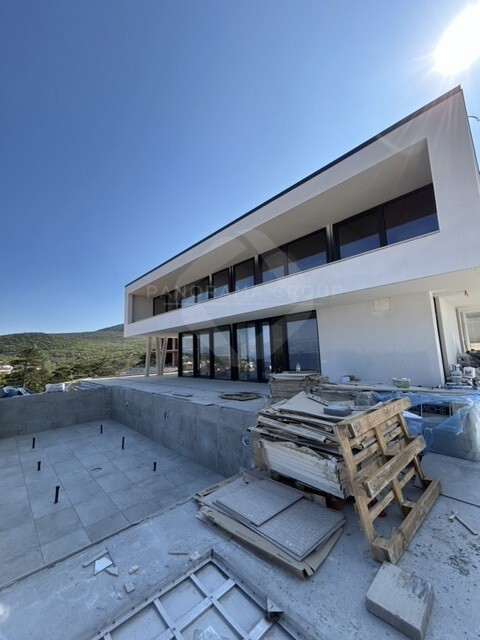 VRBNIK