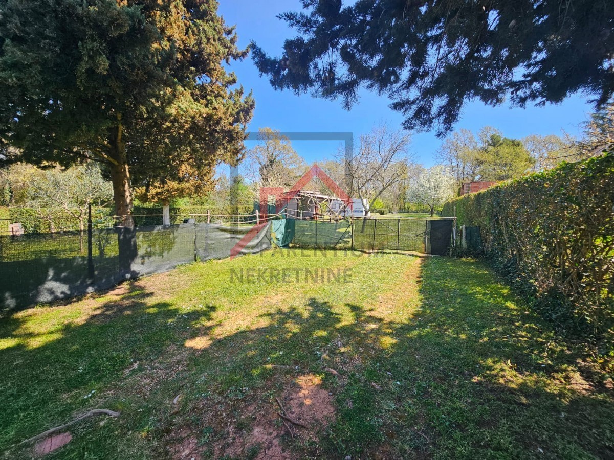 Участок POREČ, 440.000 €