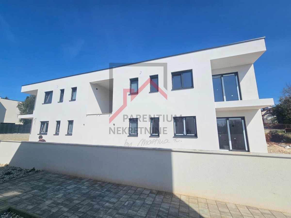 Apartment on the first floor with two bedrooms - new building! Close to the city and the sea
