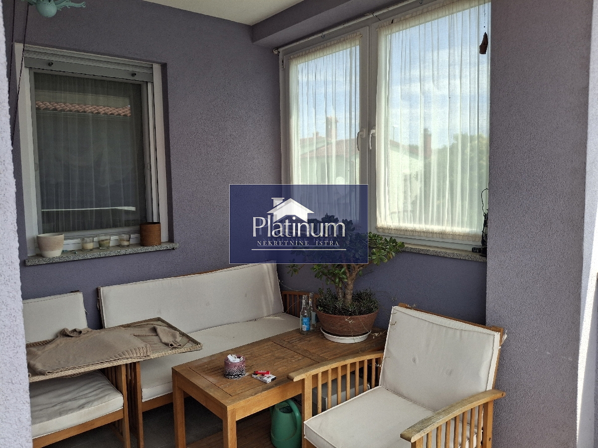 Istria, Pula, two apartments, garden and three parking spaces