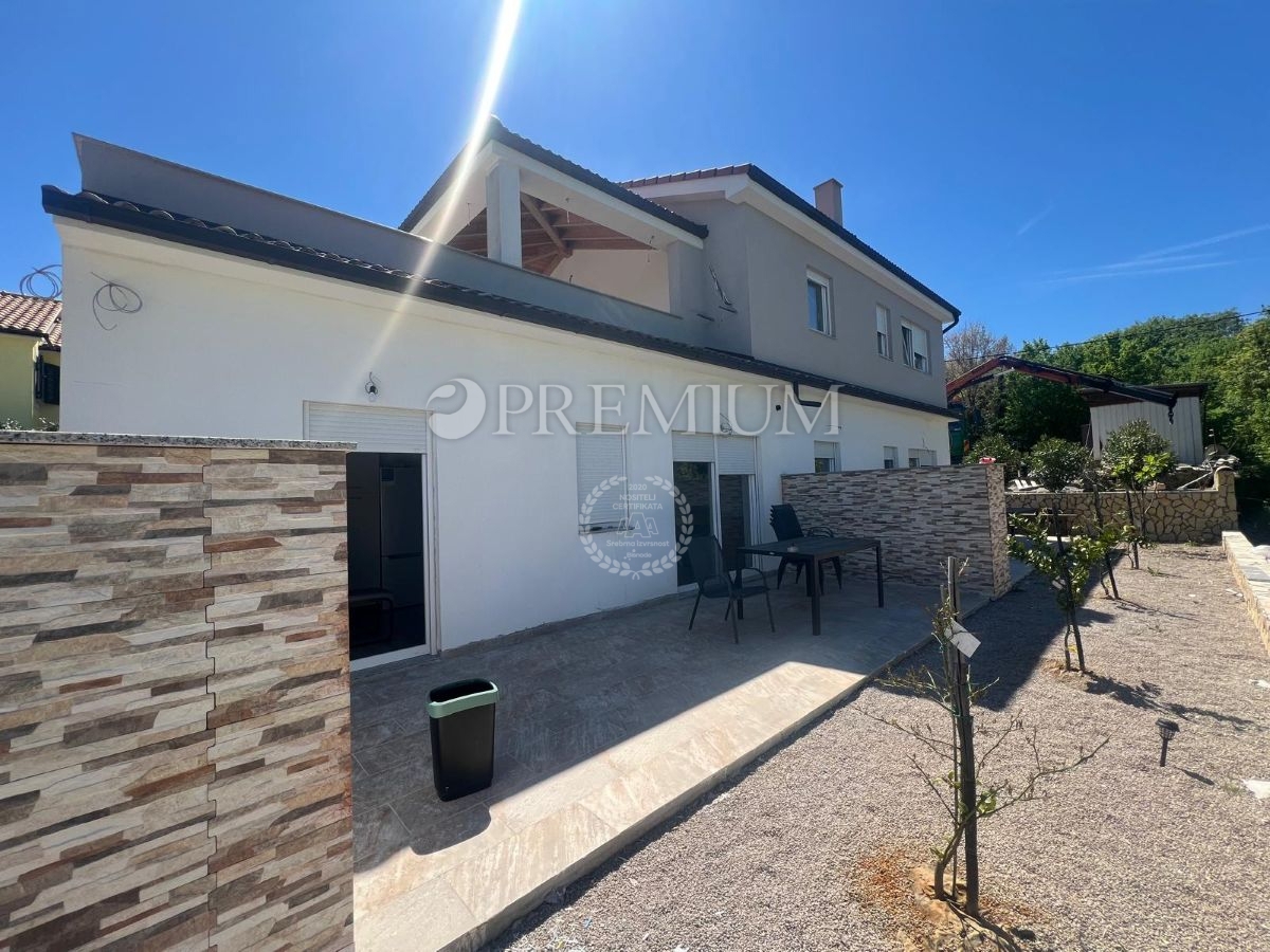 Soline okolica, novogradnja, apartman u prizemlju! – 2