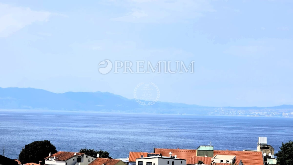 Njivice, 2 namještena apartmana s lijepim pogledom na more – 2