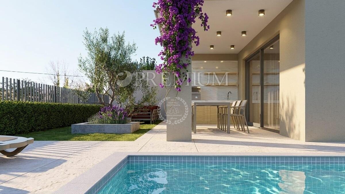 Дом KRK, 650.000 €