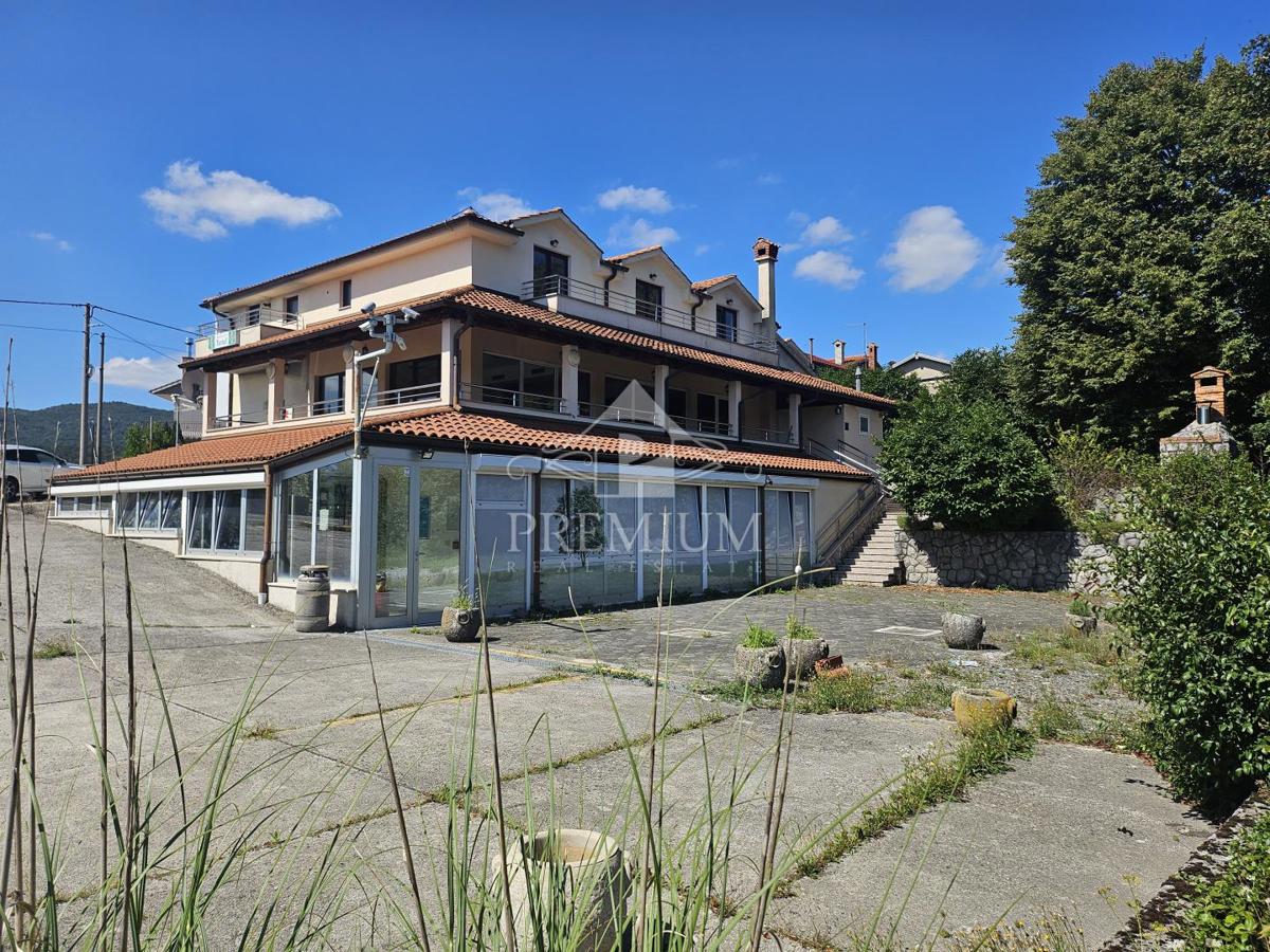 Коммерческая площадь MATULJI, 990.000 €