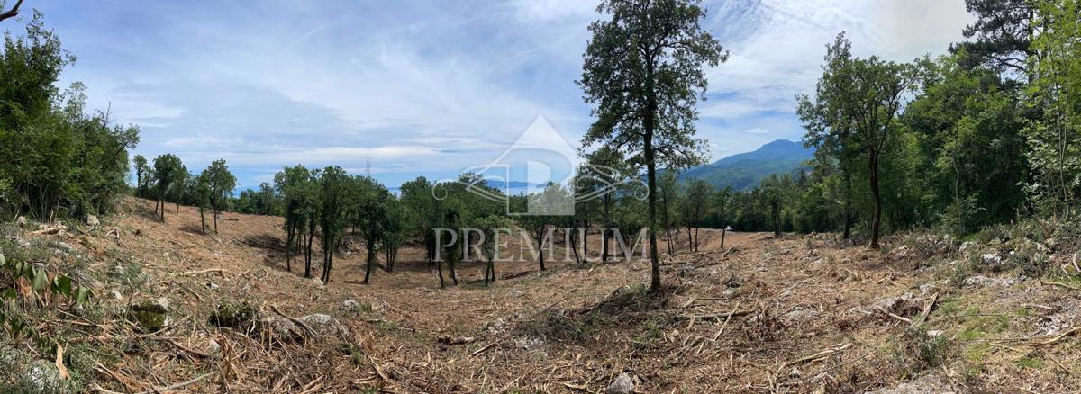 Участок OPATIJA, 2.650.000 €