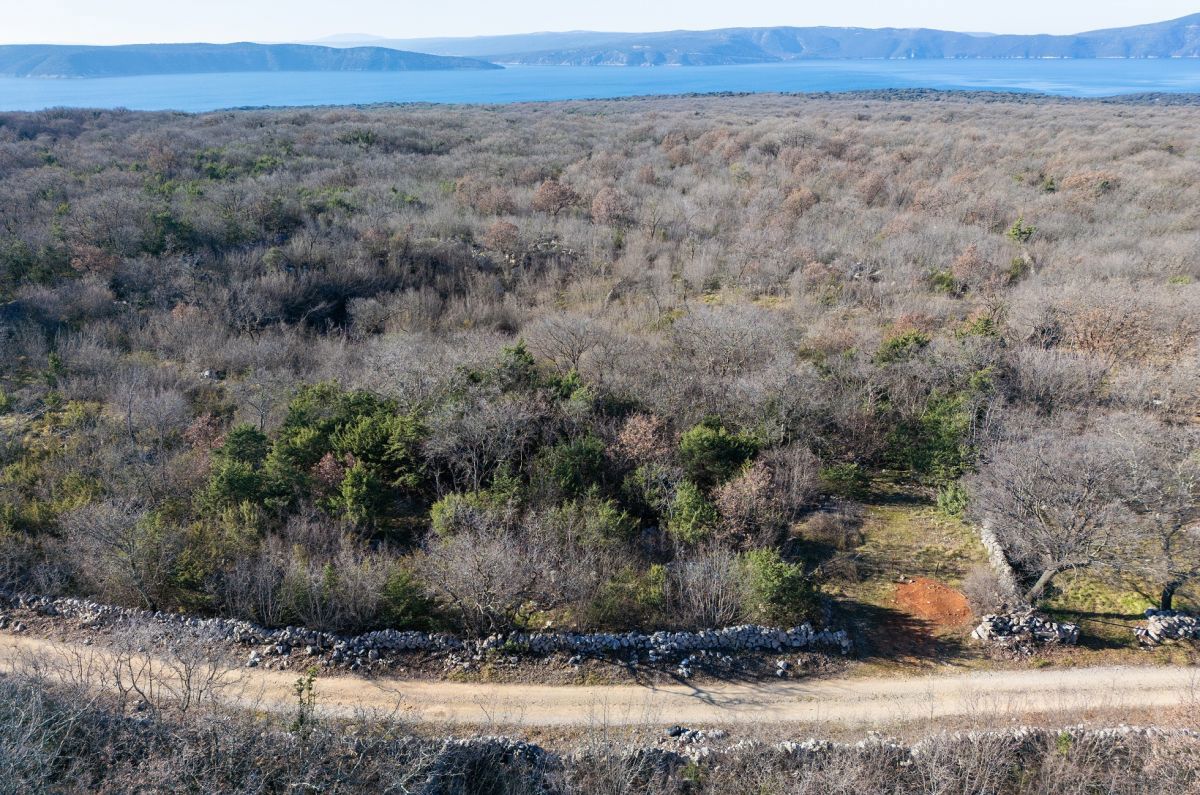 Terreno KRK, 365.000 €