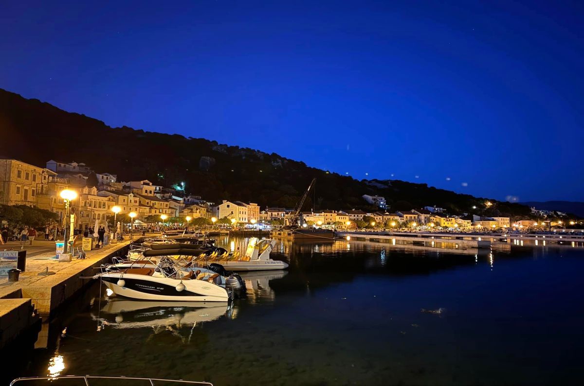 Коммерческая площадь KRK, 650.000 €