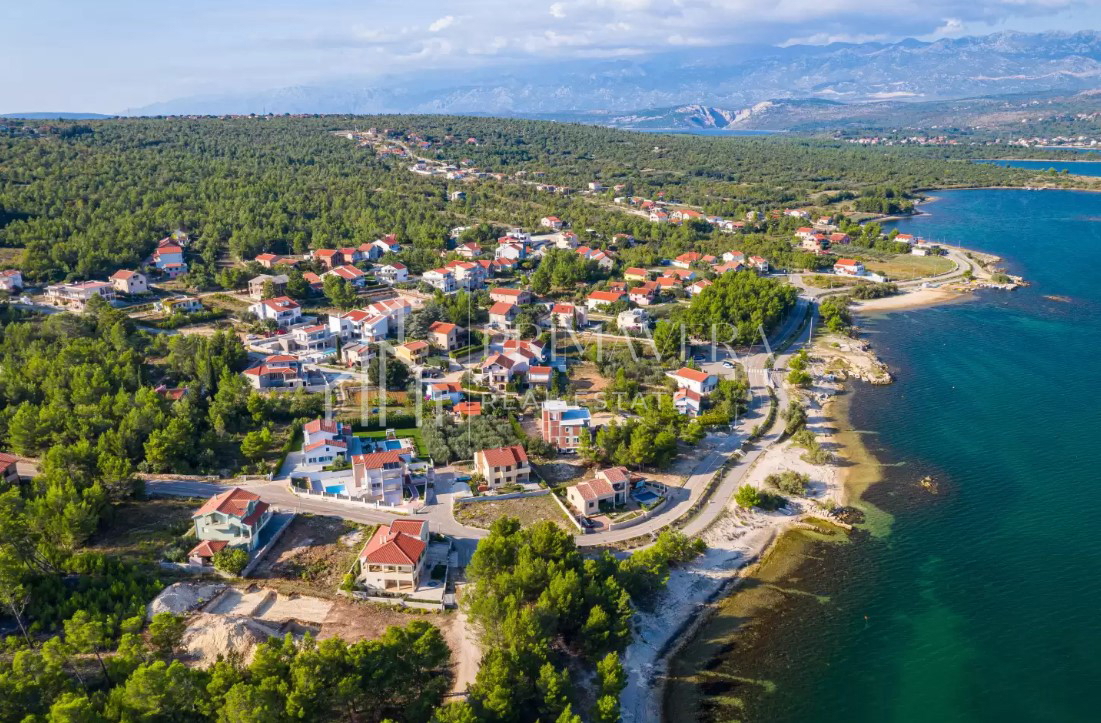 Terreno NOVIGRAD, 50.000 €