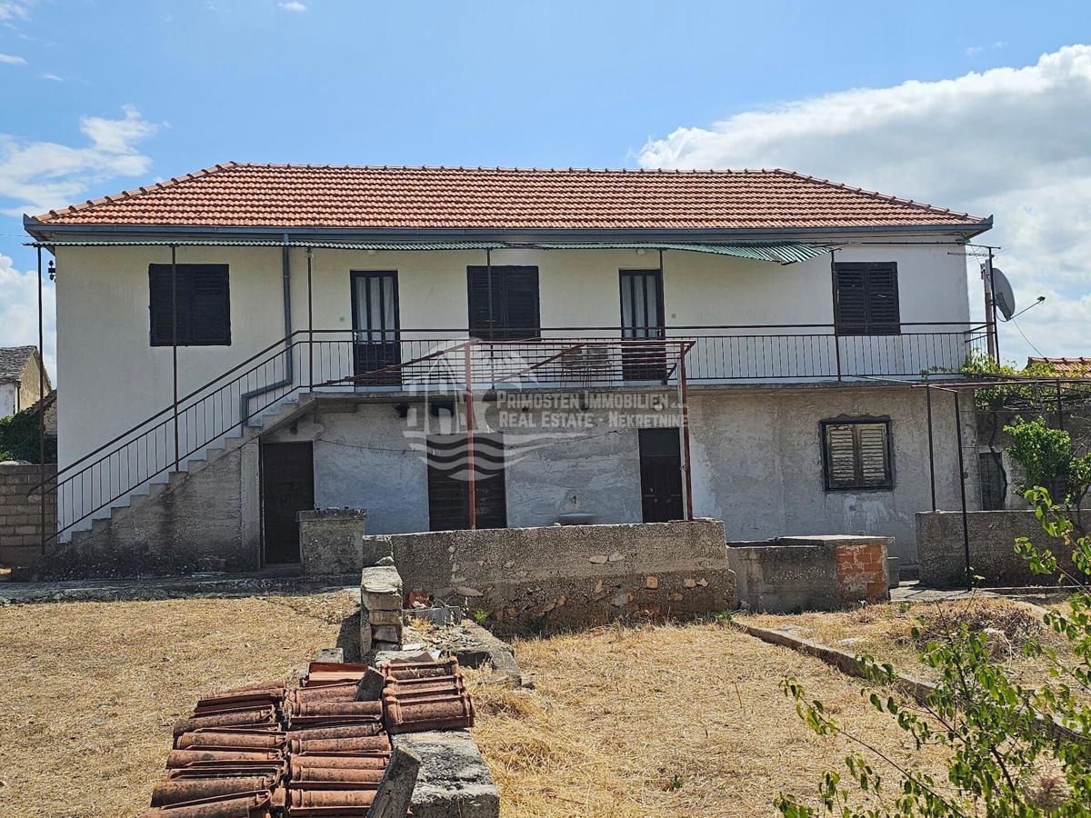 Casa PRIMOŠTEN, 160.000 €