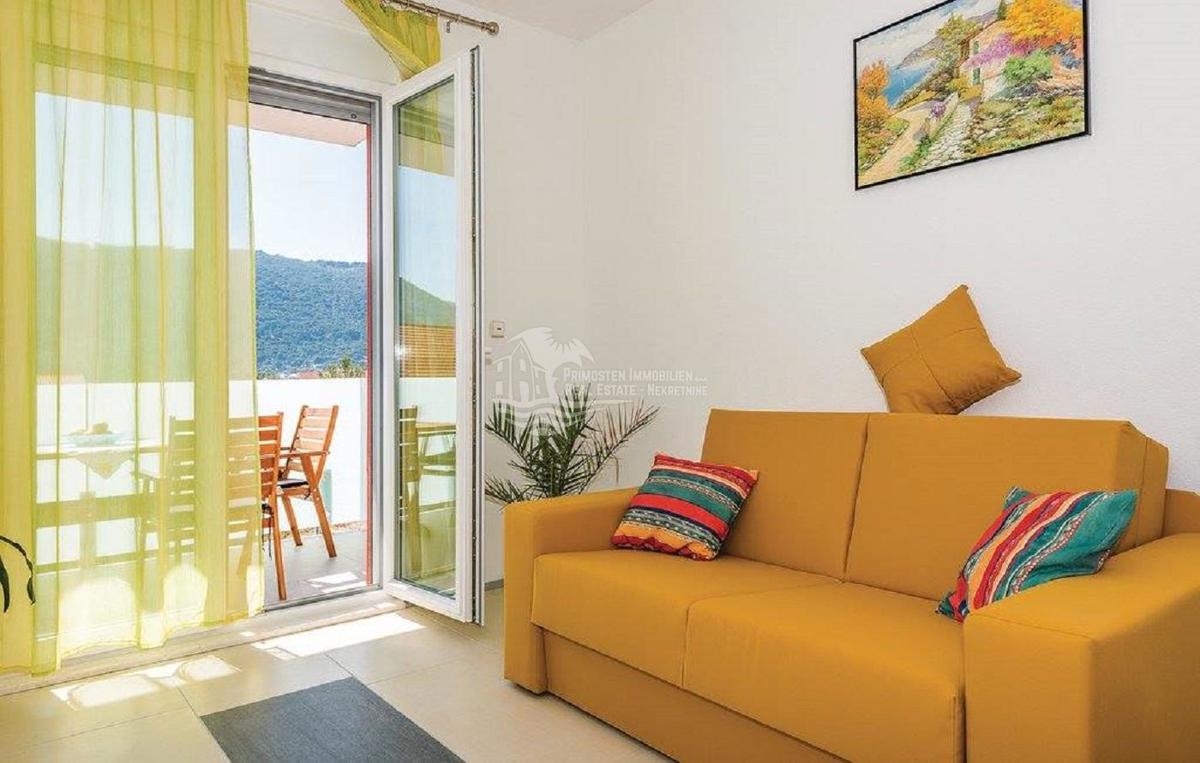 Vila u Grebaštici 50m od mora – 3