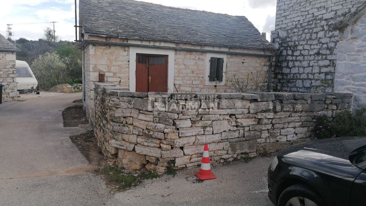 Casa ROGOZNICA, 89.000 €