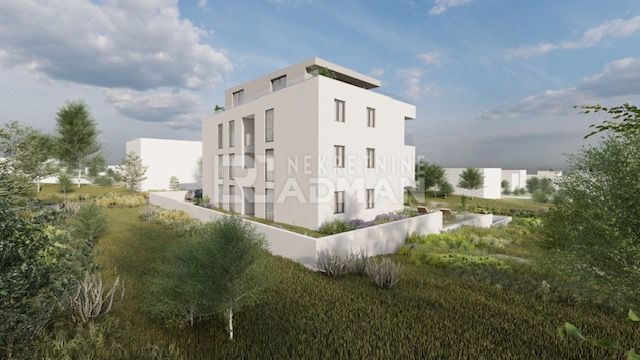 KAŠTEL LUKŠIĆ