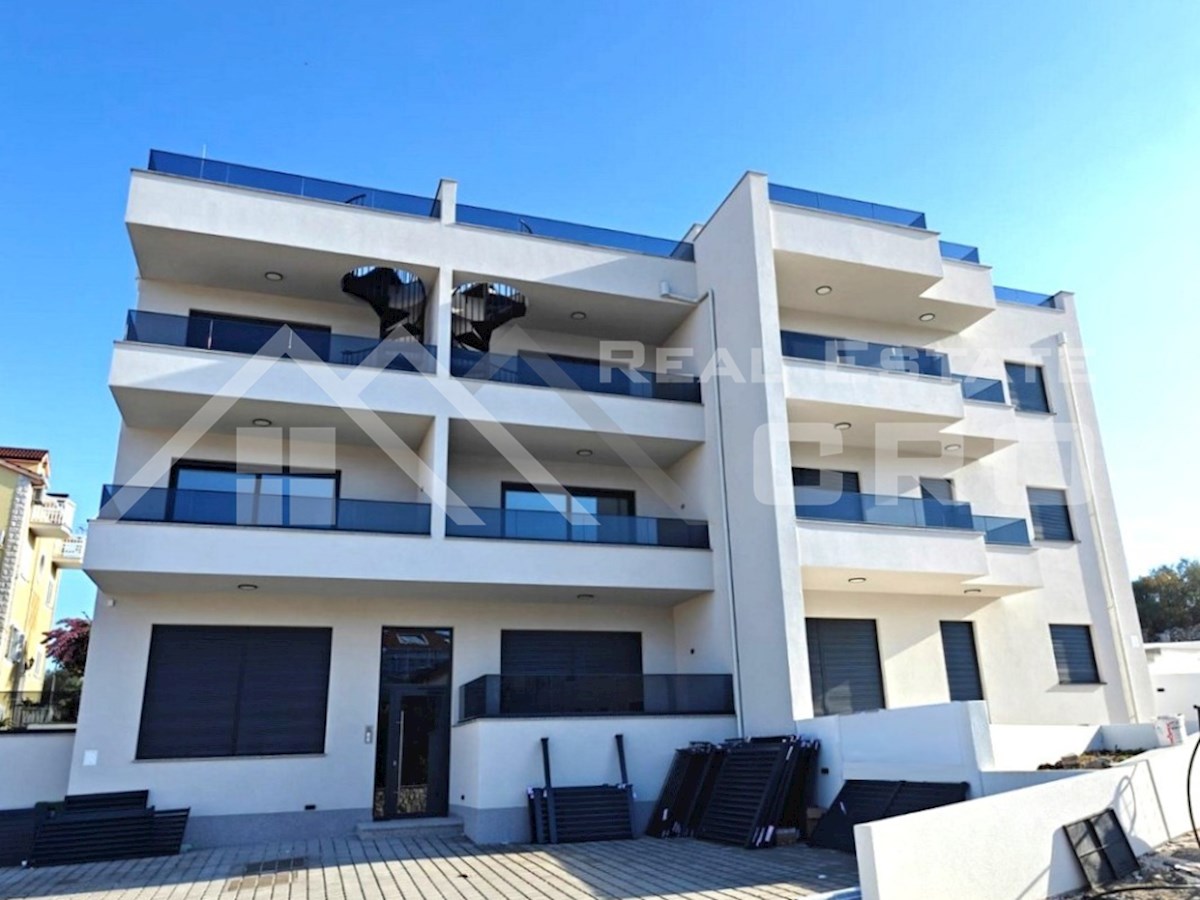 Appartamento ČIOVO, 220.000 €