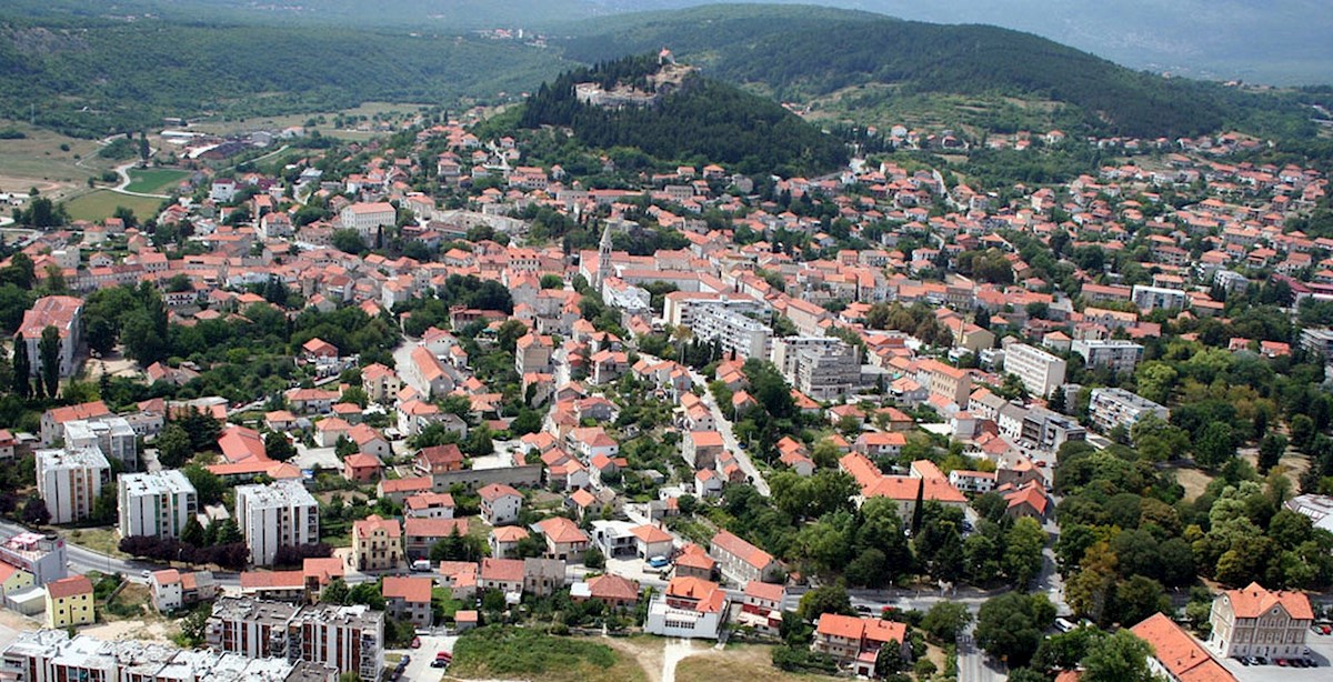 Участок SINJ, 107.910 €