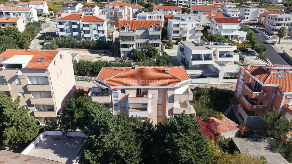 Appartamento NOVALJA, 220.000 €