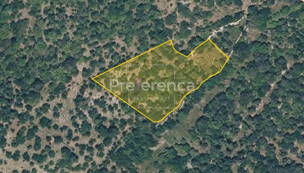 Terreno NOVALJA, 235.000 €