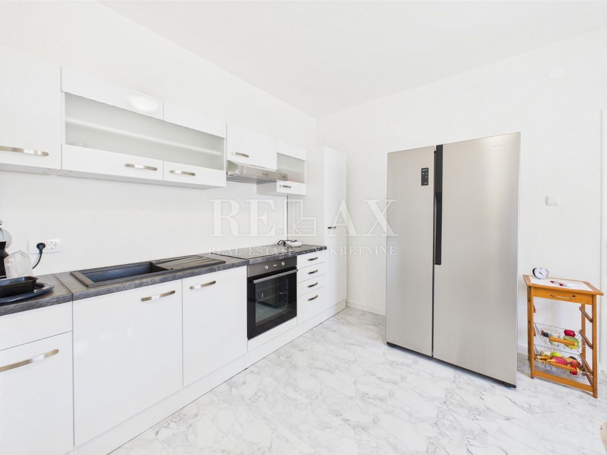 Дом VINODOLSKA OPĆINA, 390.000 €