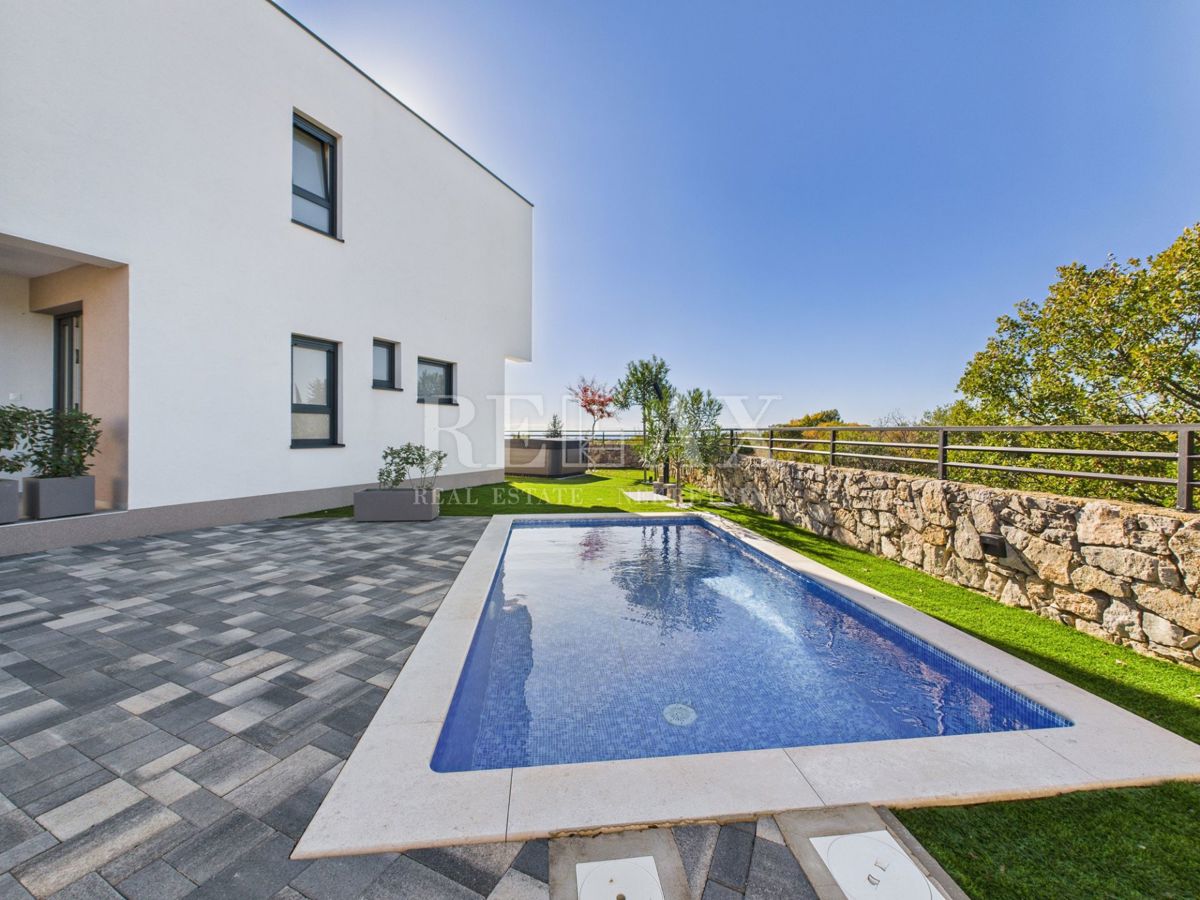 Дом KRK, 1.200.000 €