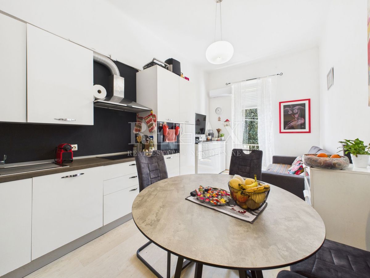 Дом CRIKVENICA, 880.000 €