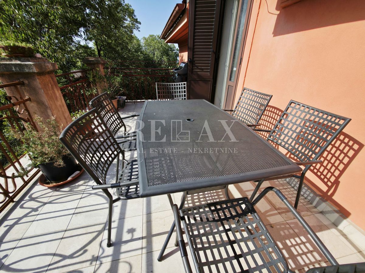 Appartamento NOVI VINODOLSKI, 369.000 €