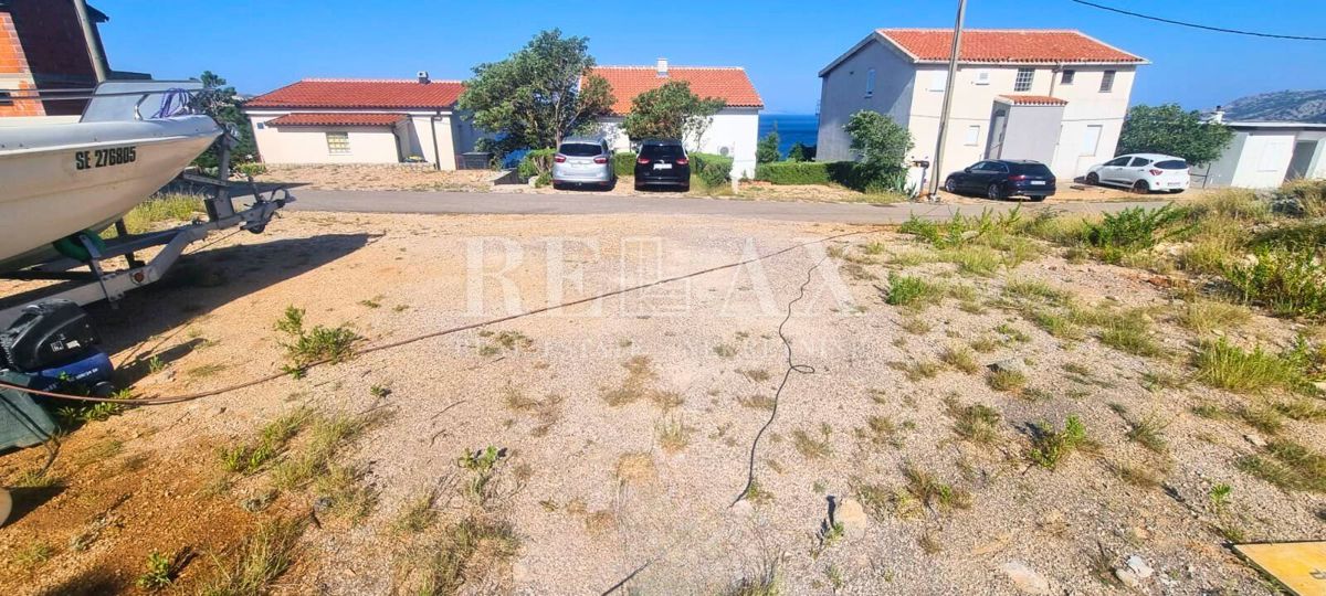 Terreno SENJ, 64.000 €