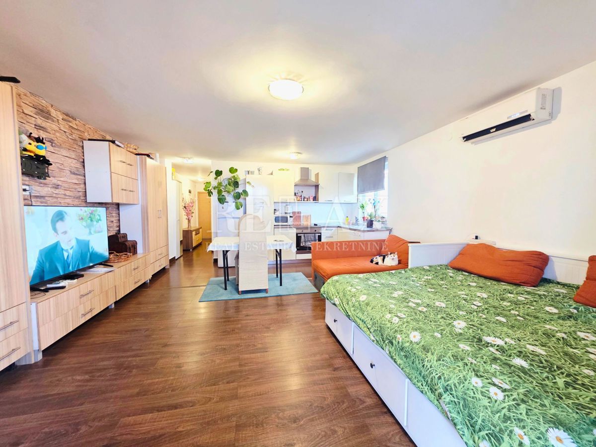 Appartamento CRIKVENICA, 166.000 €