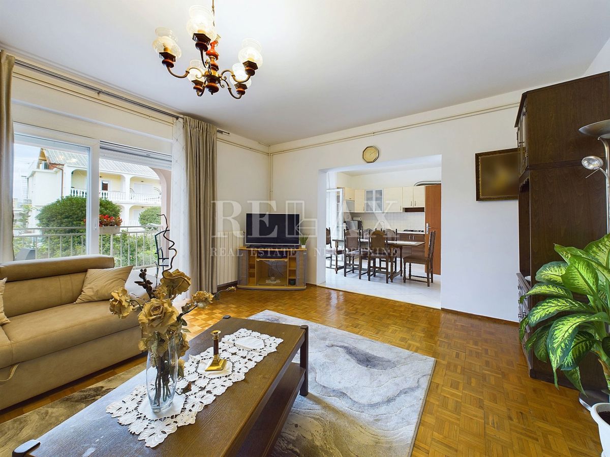Appartamento CRIKVENICA, 400.000 €