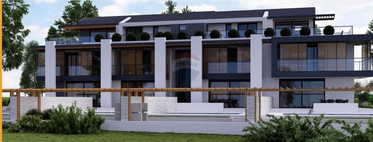 Участок ROVINJ, 1.200.000 €