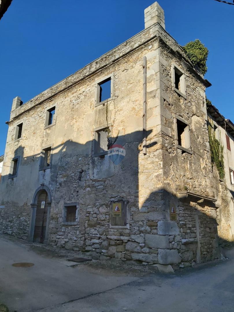 Casa PAZIN, 75.000 €