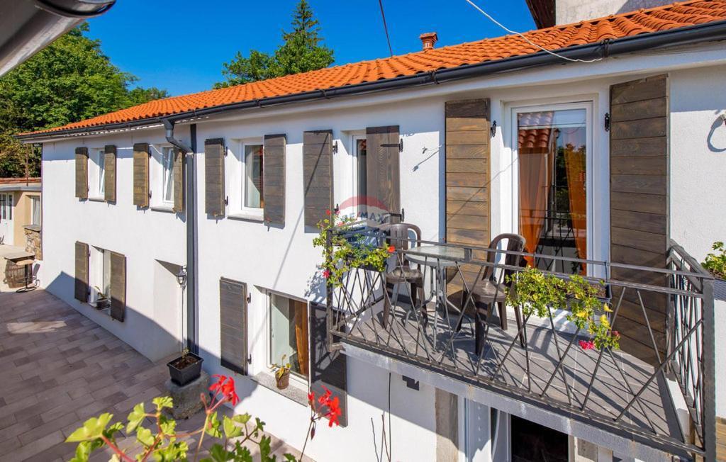 Дом MATULJI, 670.000 €