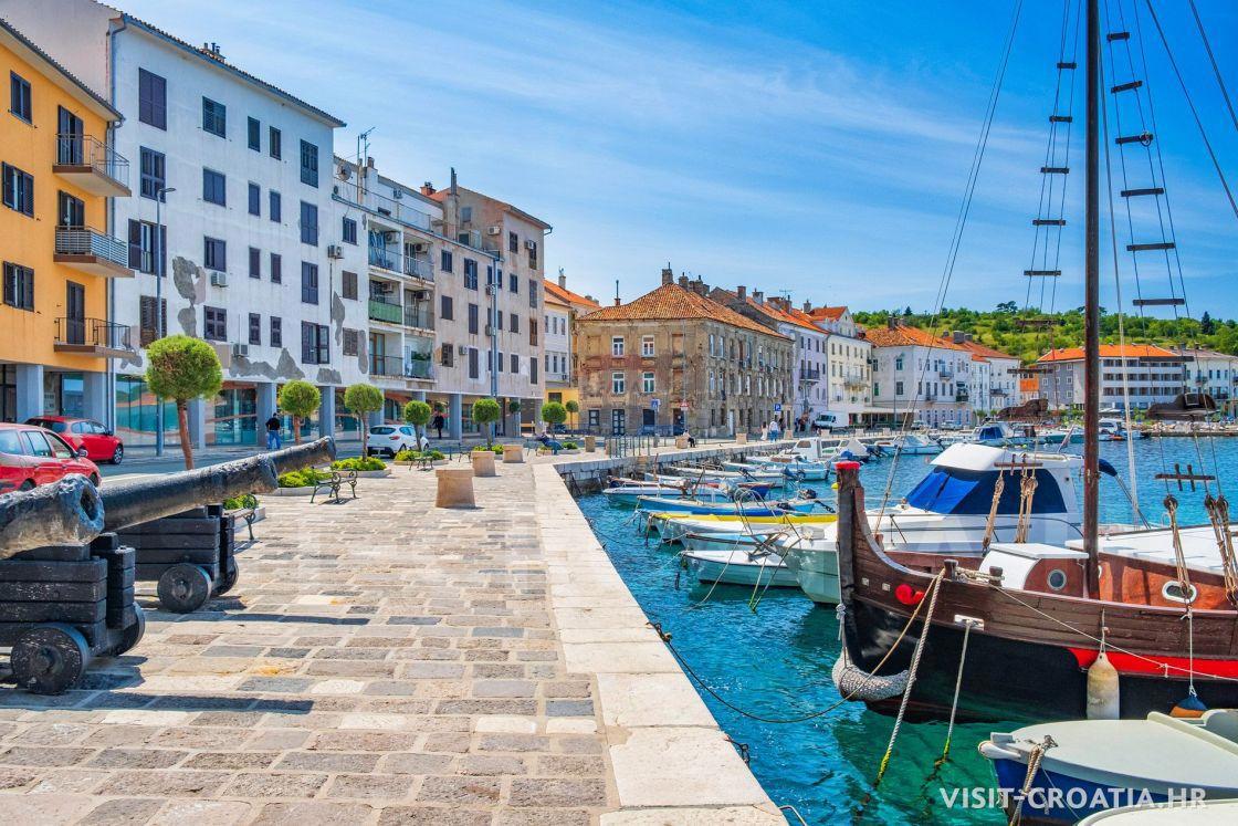 SENJ