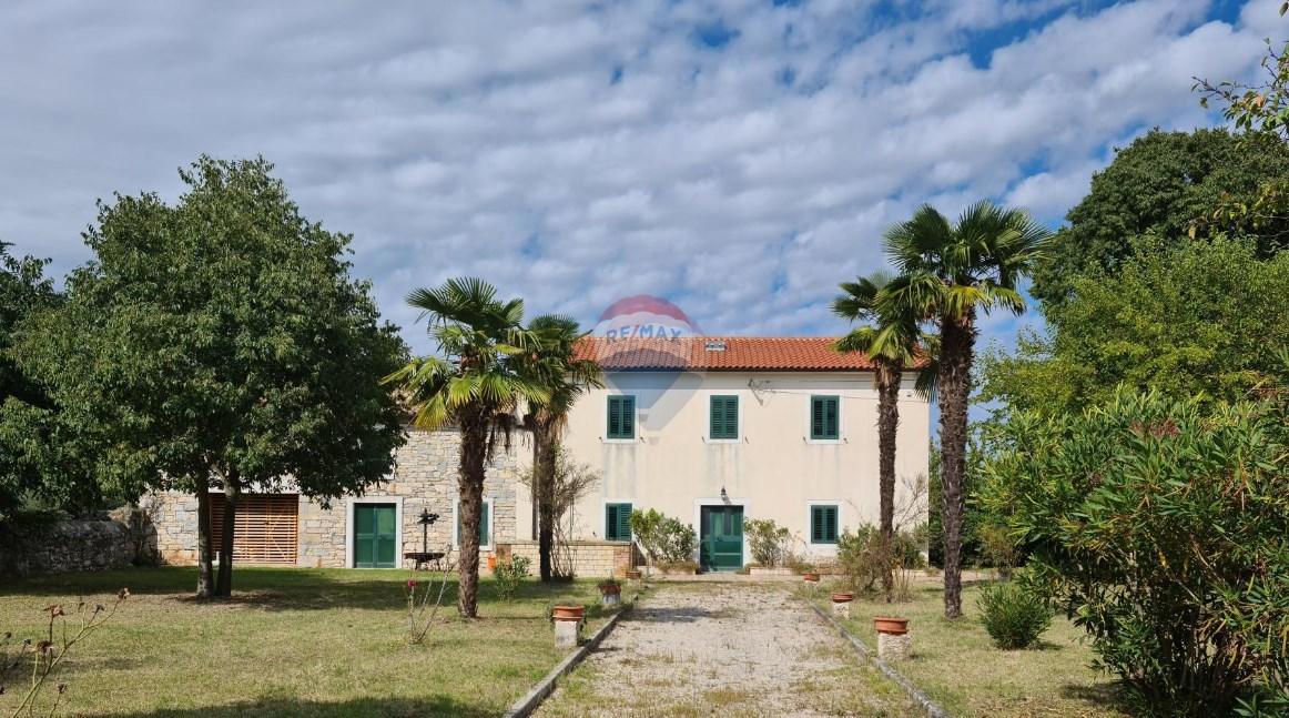 Дом VIŠNJAN, 470.000 €