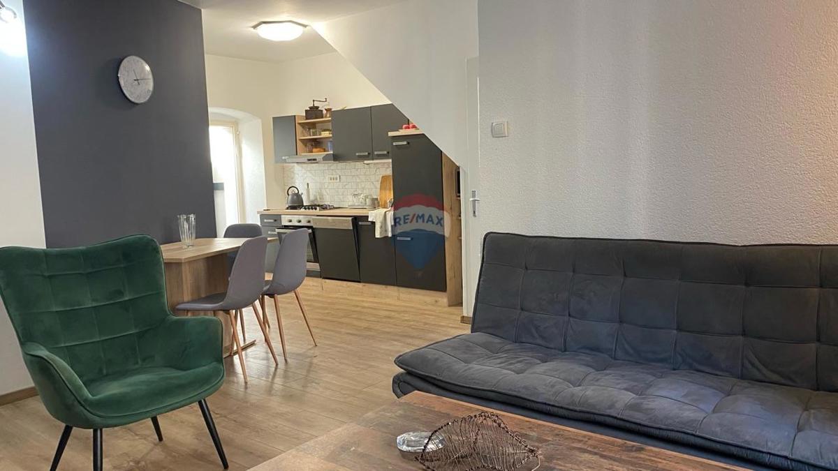 Дом KRALJEVICA, 215.000 €