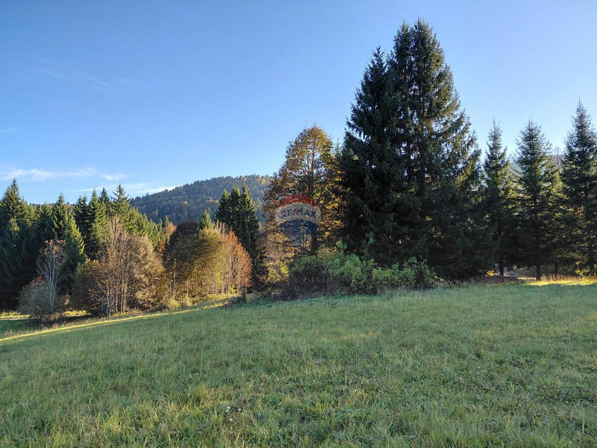 Terreno RAVNA GORA, 87.000 €
