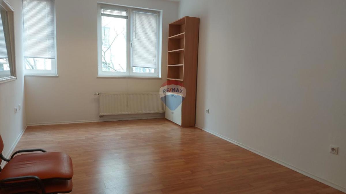 Коммерческая площадь RIJEKA