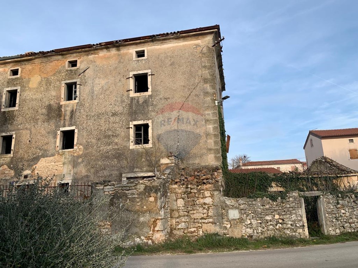 PUNTERA