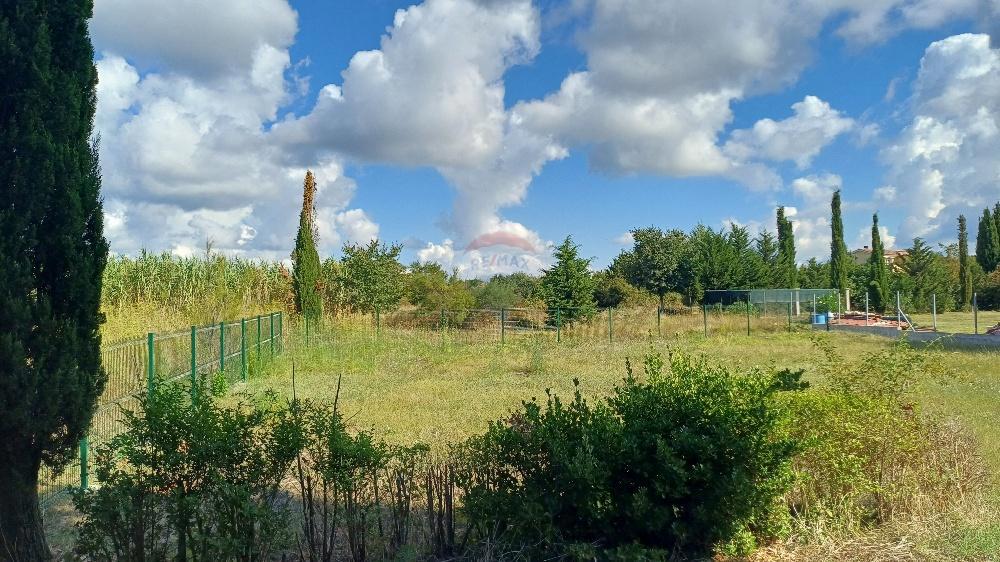 Участок FAŽANA, 230.000 €