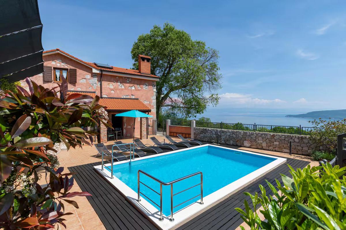 Casa MOŠĆENIČKA DRAGA, 750.000 €