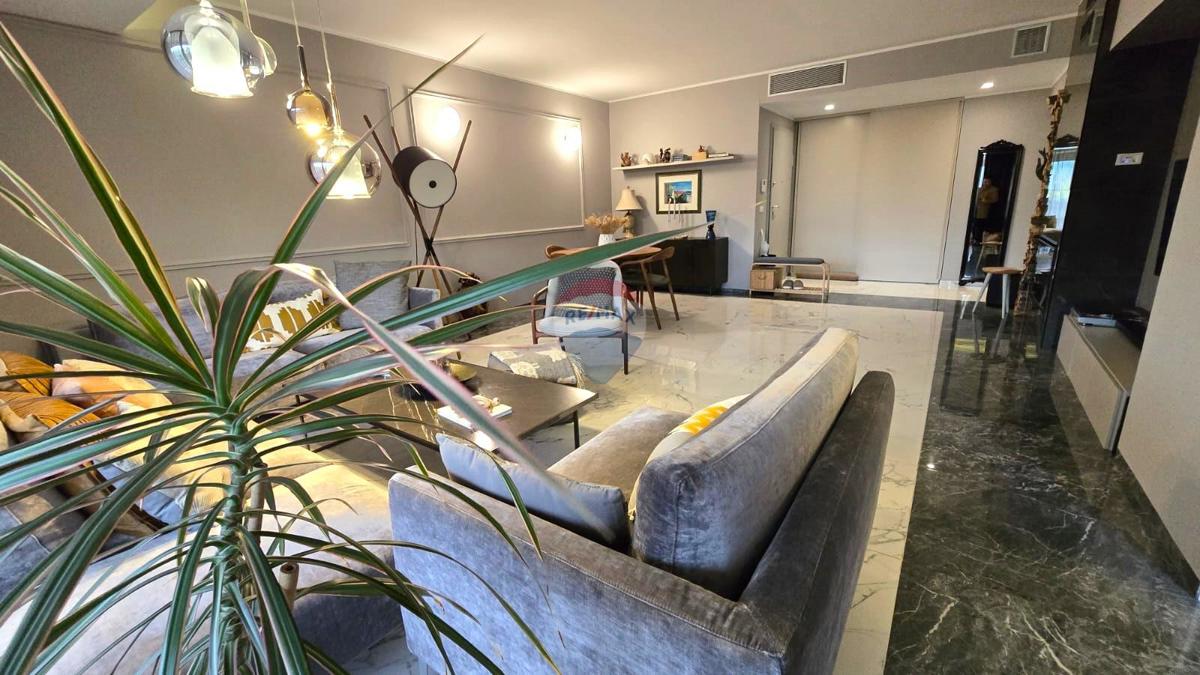 Appartamento ROVINJ, 785.000 €