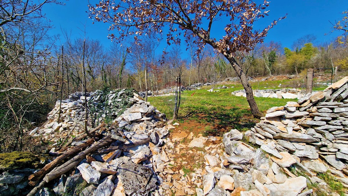 ZAVRŠJE