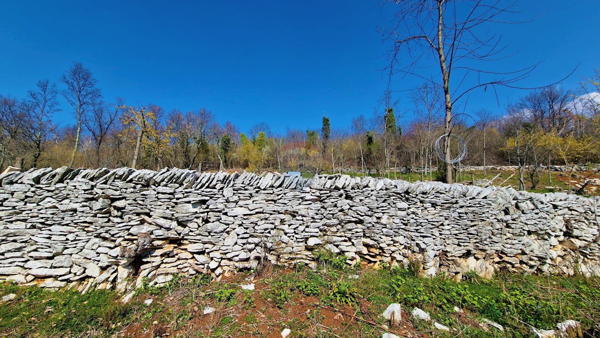 ZAVRŠJE