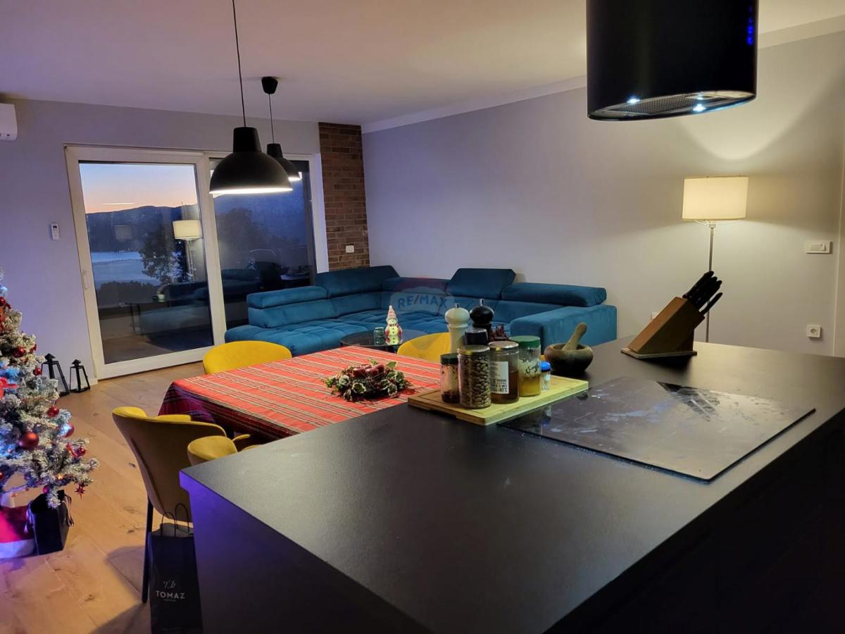 Квартира KASTAV, 390.000 €