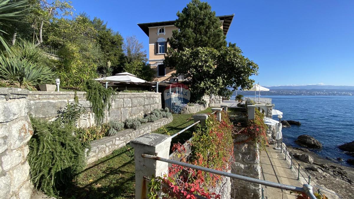 Appartamento OPATIJA, 2.800 €