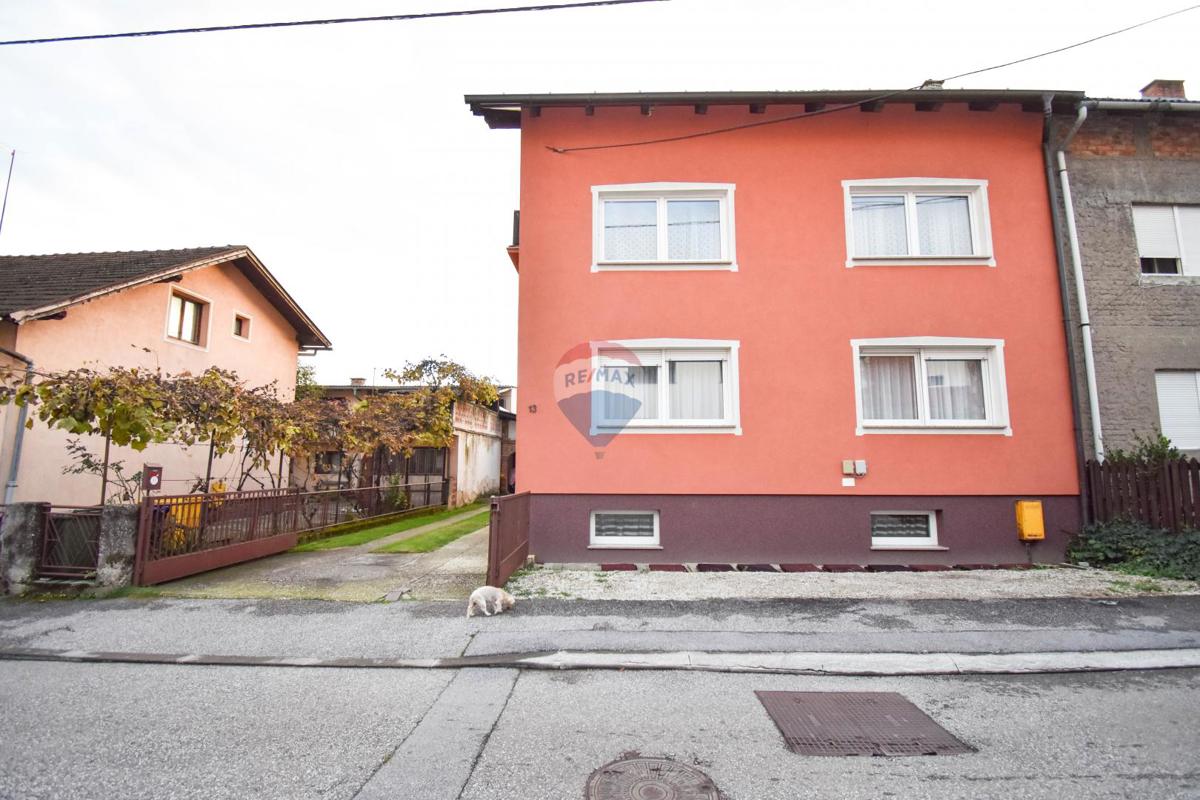 Дом ZAGREB, 415.000 €