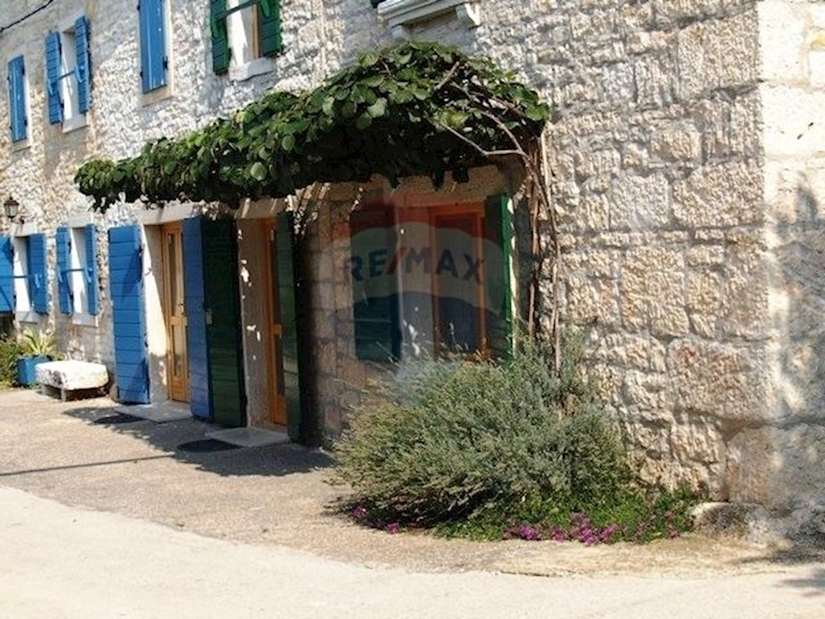 KANFANAR
