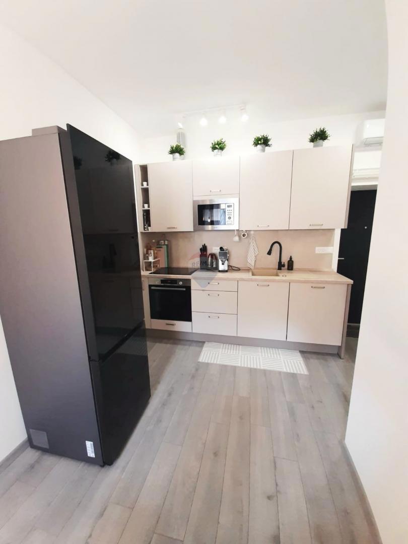 Квартира RIJEKA, 1.500 €