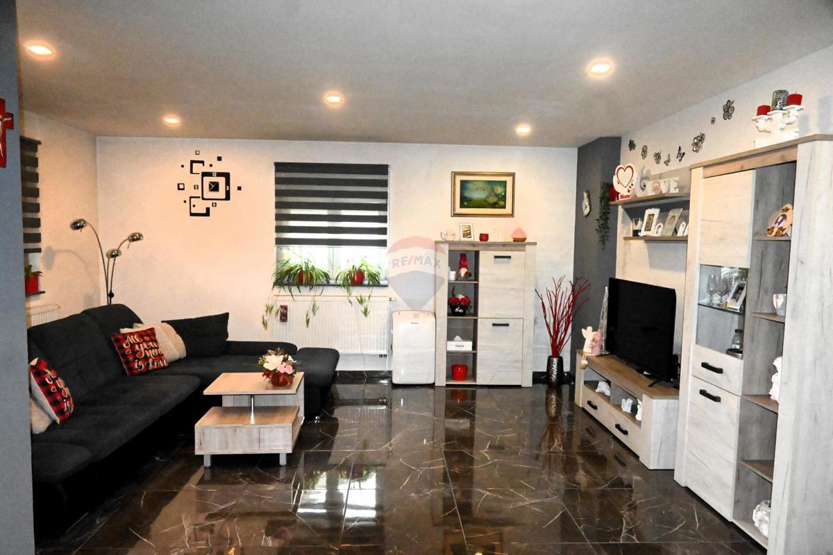 Дом SAMOBOR, 350.000 €