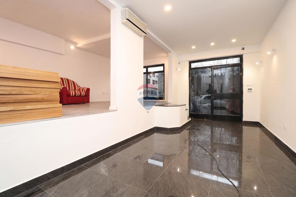 Locale commerciale ZAGREB, 500 €