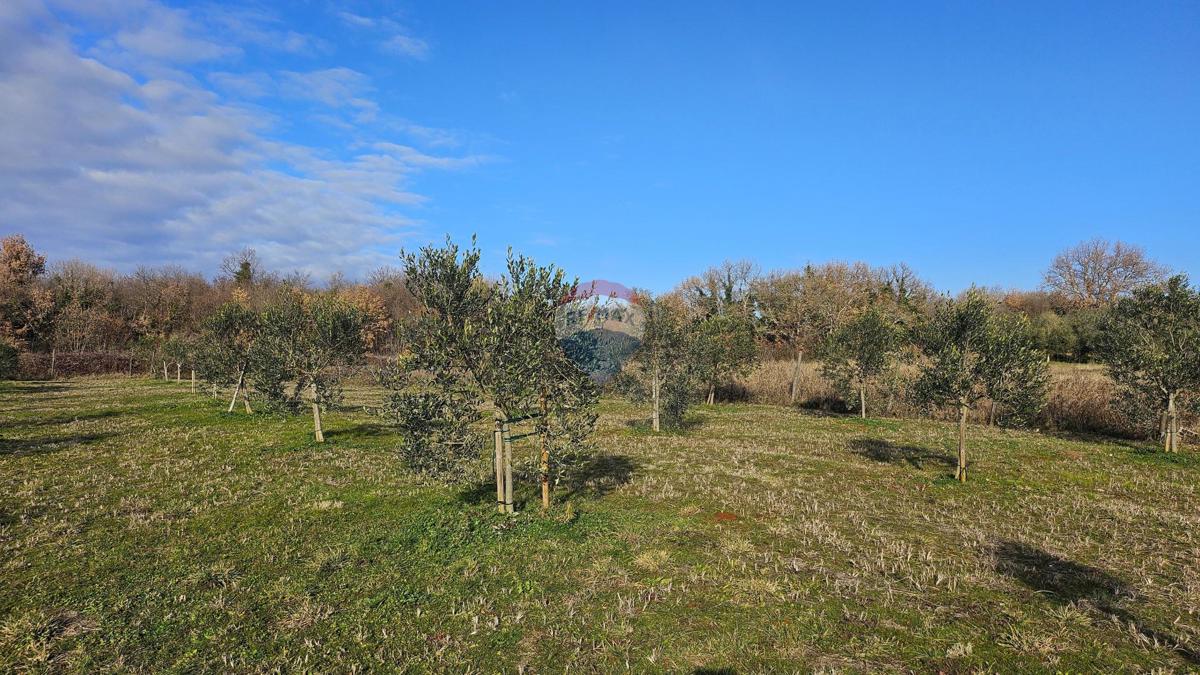 Участок UMAG, 42.000 €