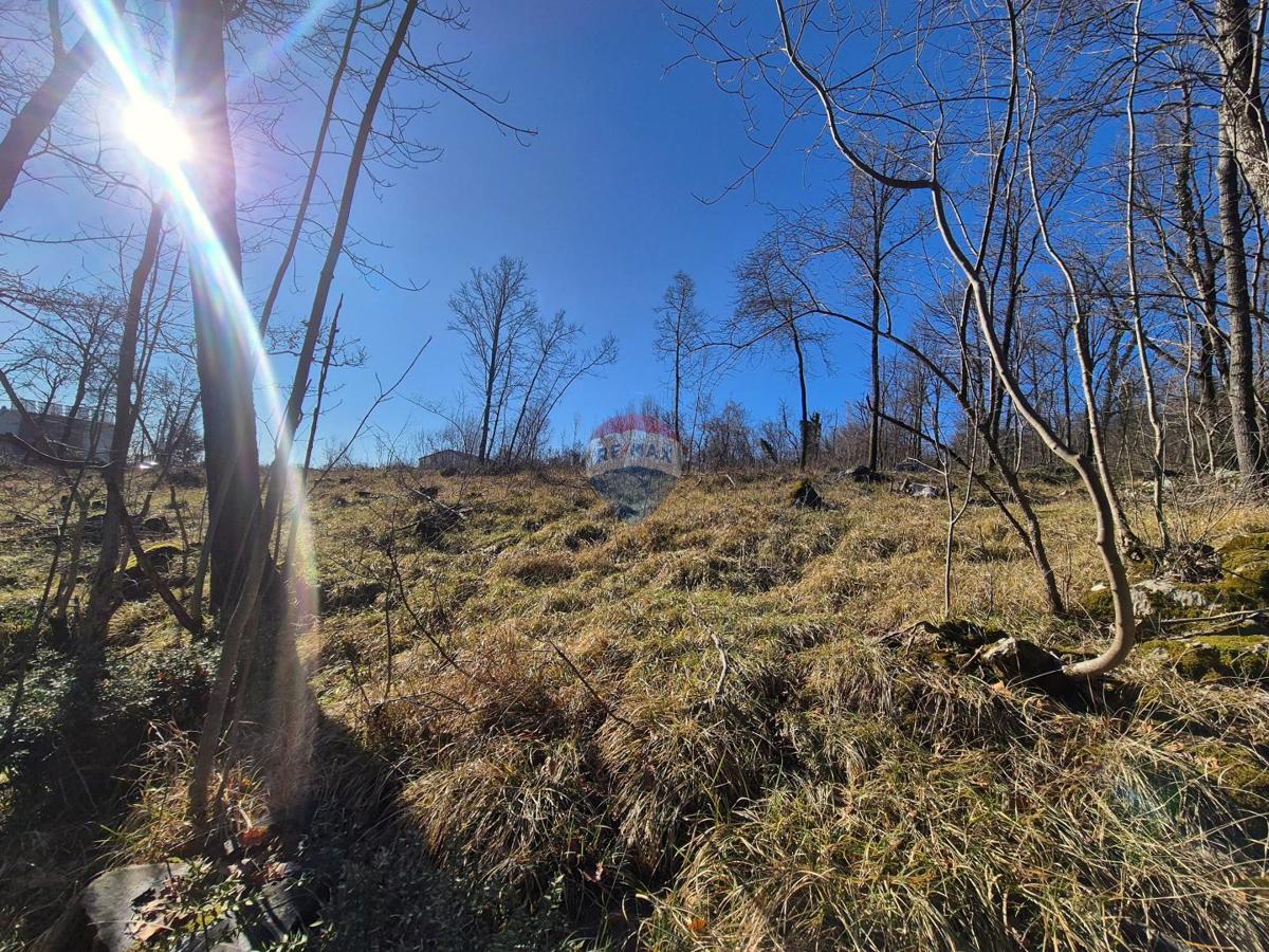 Terreno KASTAV, 105.000 €